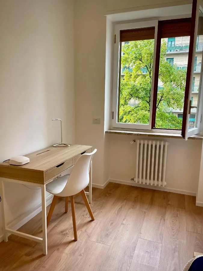 Luxury 2 Bedroom Apartament, Close To San Siro, Fiera And 10 Min Metro To Duomo Milan
